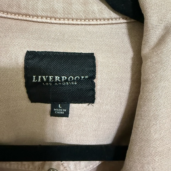 R1 Liverpool Women's Jean Jacket in Light Pink - Picture 2 of 2